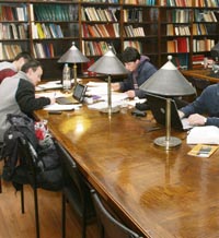 Общ дом за милиони книги от Балканите