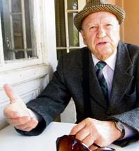 Учител учреди стипендия в памет на дъщеря си