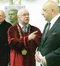 Просветен и спортен министър правят заедно реформи