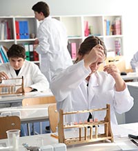 Олимпиадата по химия събра 120 ученици