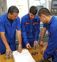 Първи ДОМИНО дипломи