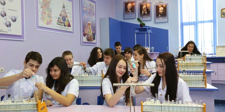 Съвременна физическа среда за децата и учениците