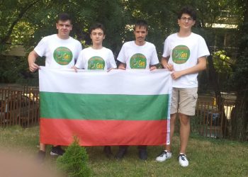 Злато, сребро и бронз – четири от четири