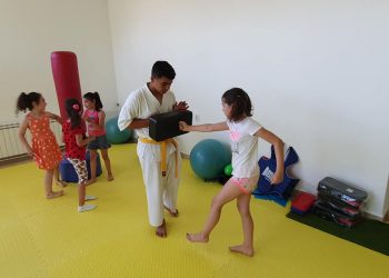 Интересни занимания задържат младите по родните места