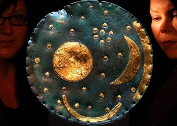 Британският музей показва диск със звездно небе