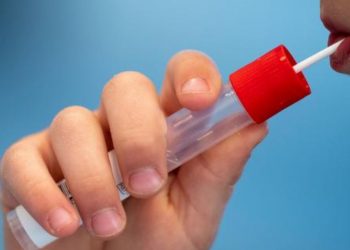 В Европа някои  забравиха за маските