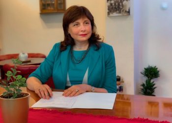 Проф. д-р Мариана Мурджева, ректор на Медицинския университет  в Пловдив: За медицинските университети ще трябва и оценка от матура по БЕЛ