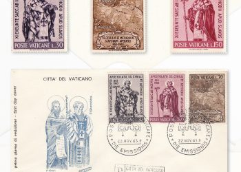 Двуезичен албум за Кирил и Методий