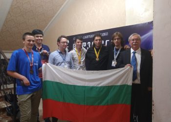 Пет медала по астрофизика