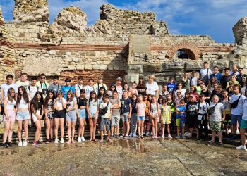 Етюди на родопски диалект