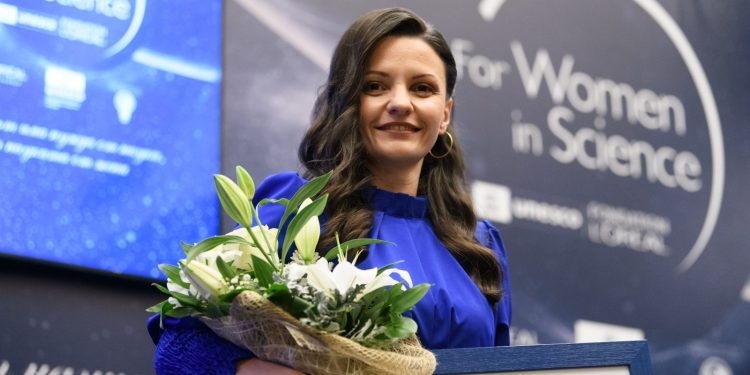 Опасните багрила