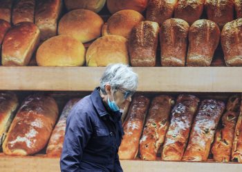 Нарастващите разходи тревожат европейците