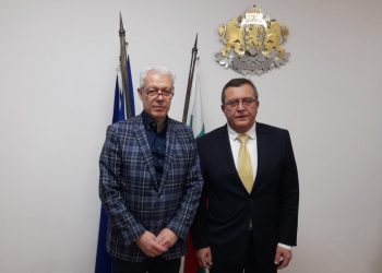 Няма кадри за индустрията