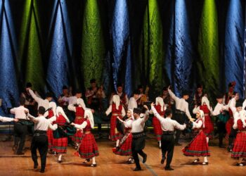 Да представиш себе си чрез танца