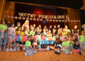 Танцът възпитава