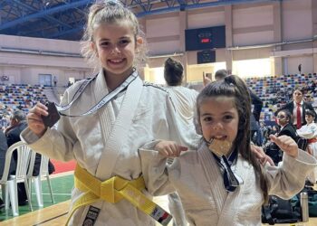 Сестрите Николови с медали от международeн турнир