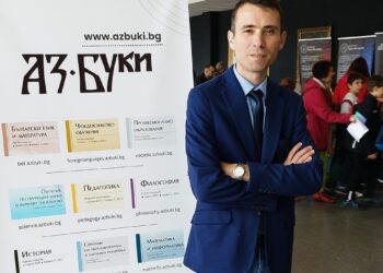Журналистът Венцислав Генков е част от екипа на НИОН „Аз-буки“