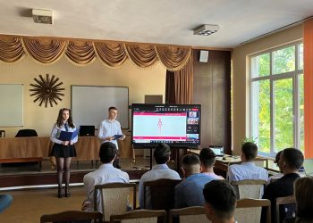 Да изненадаш учителите