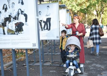 Изложбата „Моите будители“