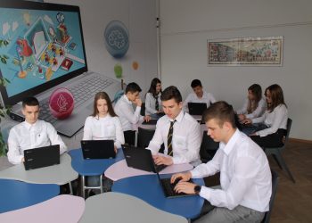 Да се научим да общуваме