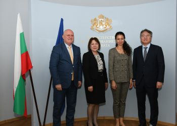 Засилваме партньорства с Република Корея