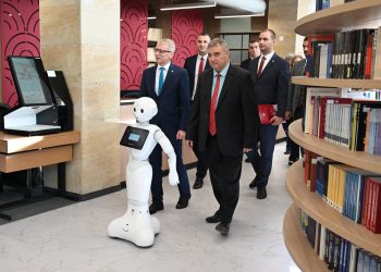 УНСС с библиотека от XXI век