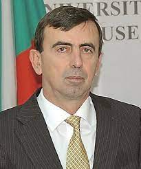 Проф. Пламен Кангалов оглави Русенския университет