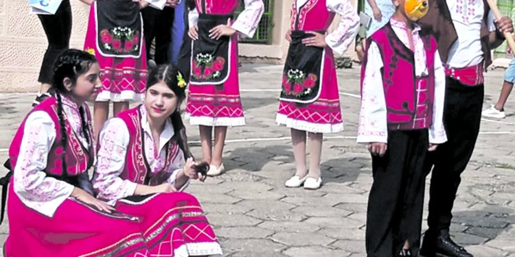 Формулата е: настояване и упоритост