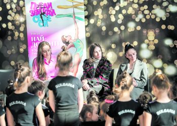 Започна предизвикателството на златните момичета