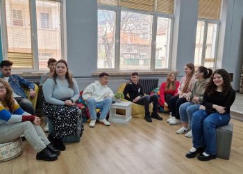 Обновени са 577 класни стаи по хуманитарни науки