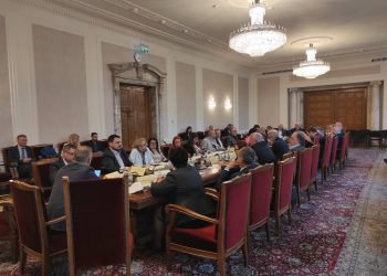 Сериозни дебати за безплатното висше в ресорната комисия
