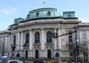 1227 лв. стипендия за докторантите