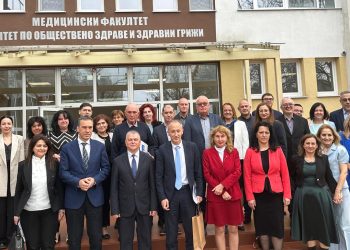 Министър Вълчев: За да бъдем успешни, трябва да мотивираме студентите ни да учат всеки ден