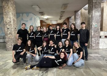 Театрални интерпретации на абсурдите на ежедневието