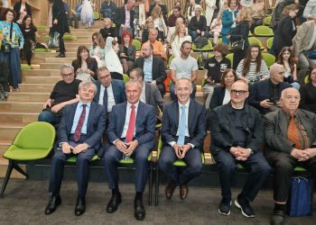 Министър Вълчев гостува на Нов български университет