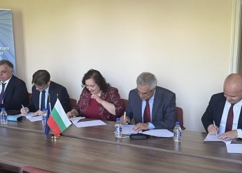 Националната агенция по оценяване и акредитация подписа споразумение с работодателите