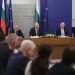 Премиерът Росен Желязков: Нито едно дете не трябва да бъде оставено извън образователната система
