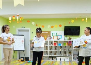 Родители и деца учат математика чрез приказки