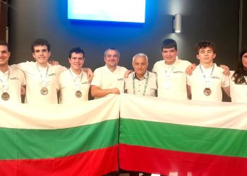 Българските ученици завоюват 6 медала на Международна олимпиада по математика