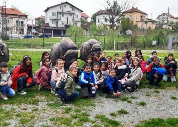 Единственият на Балканите палеопарк привлича интереса към Вършец