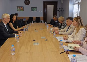 Министър Георги Вълчев обсъди промените в образованието със създателя на PISA Андреас Шлайхер